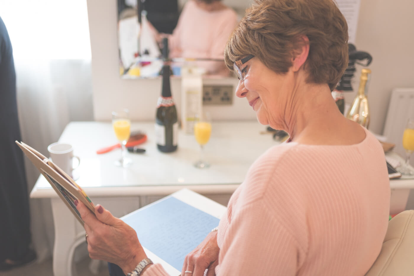 Sandhole Oak Barn wedding photography by Tom Green, North West wedding photographer