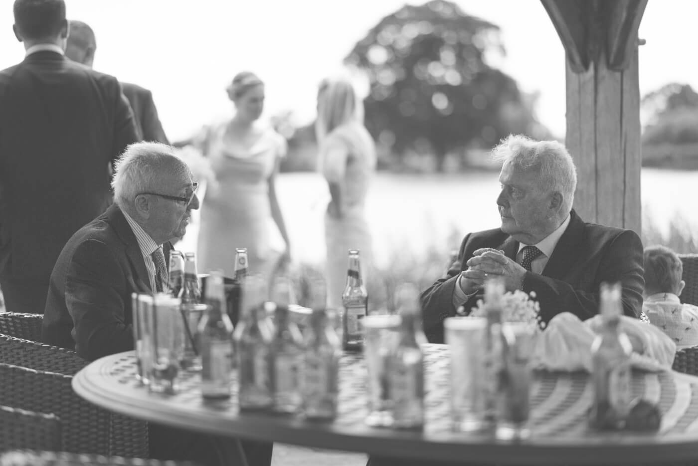 Sandhole Oak Barn wedding photography by Tom Green, North West wedding photographer