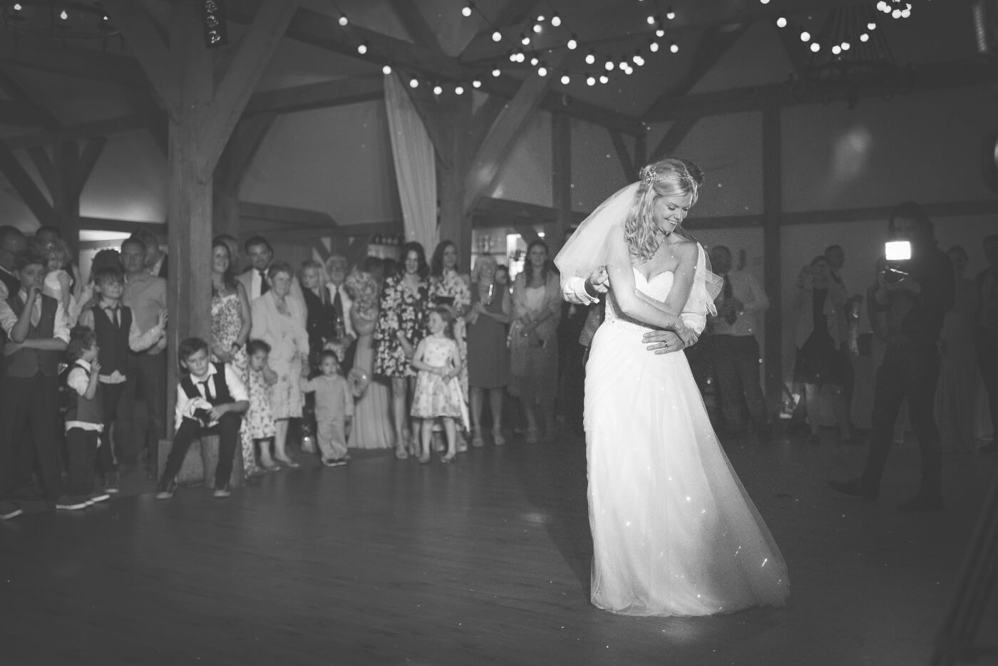 Sandhole Oak Barn wedding photography by Tom Green, North West wedding photographer