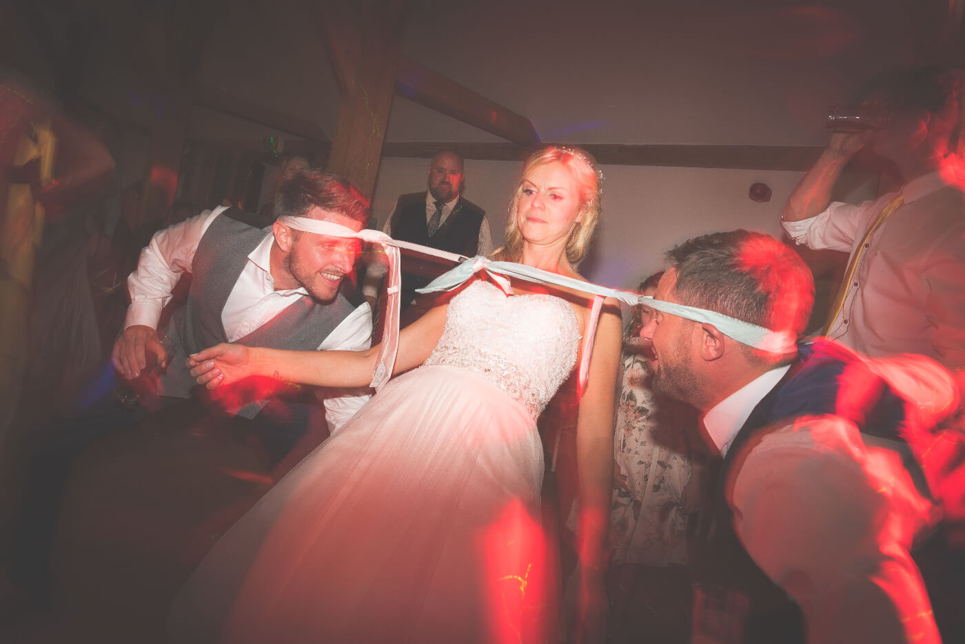 Sandhole Oak Barn wedding photography by Tom Green, North West wedding photographer