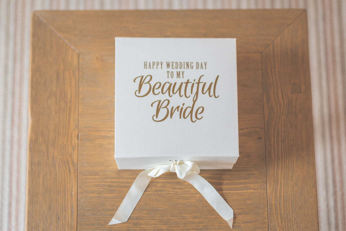 Sandhole Oak Barn wedding photography by Tom Green, North West wedding photographer