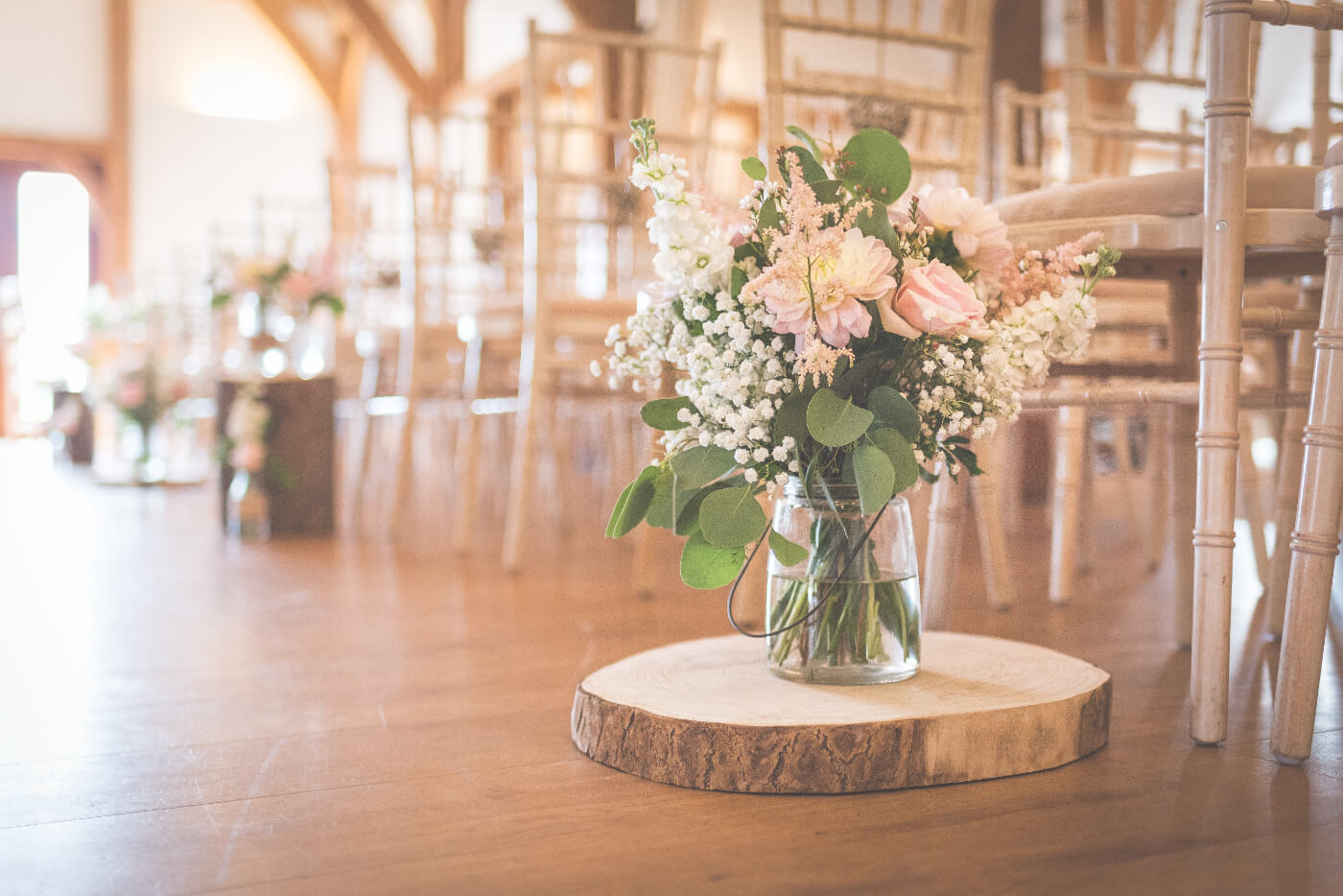 Sandhole Oak Barn wedding photography by Tom Green, North West wedding photographer