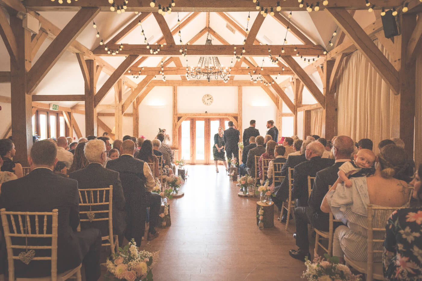 Sandhole Oak Barn wedding photography by Tom Green, North West wedding photographer