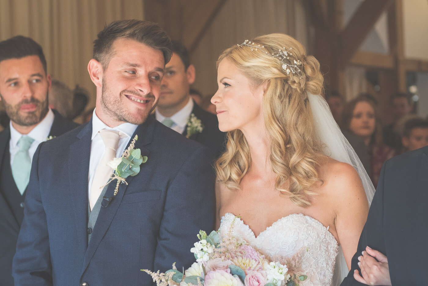 Sandhole Oak Barn wedding photography by Tom Green, North West wedding photographer