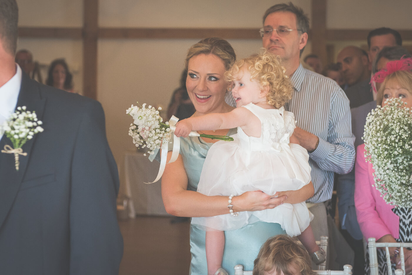 Sandhole Oak Barn wedding photography by Tom Green, North West wedding photographer